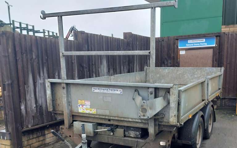 Trailer that has been recovered, parked safely off the road.